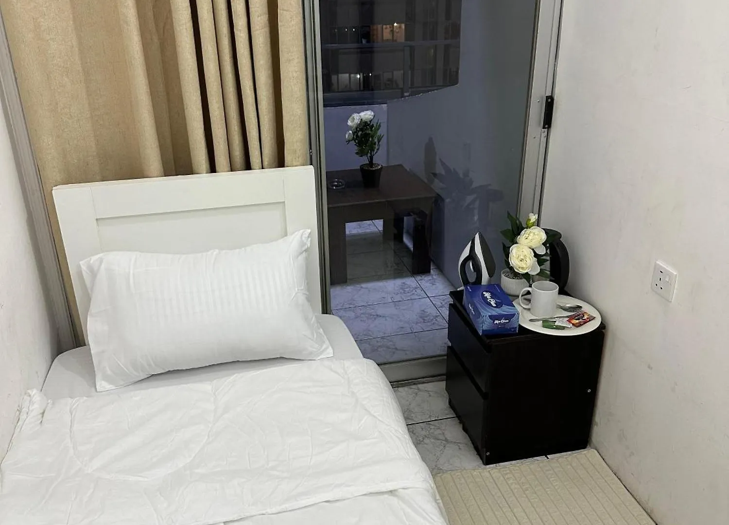 Hostel Phenomenal Room 